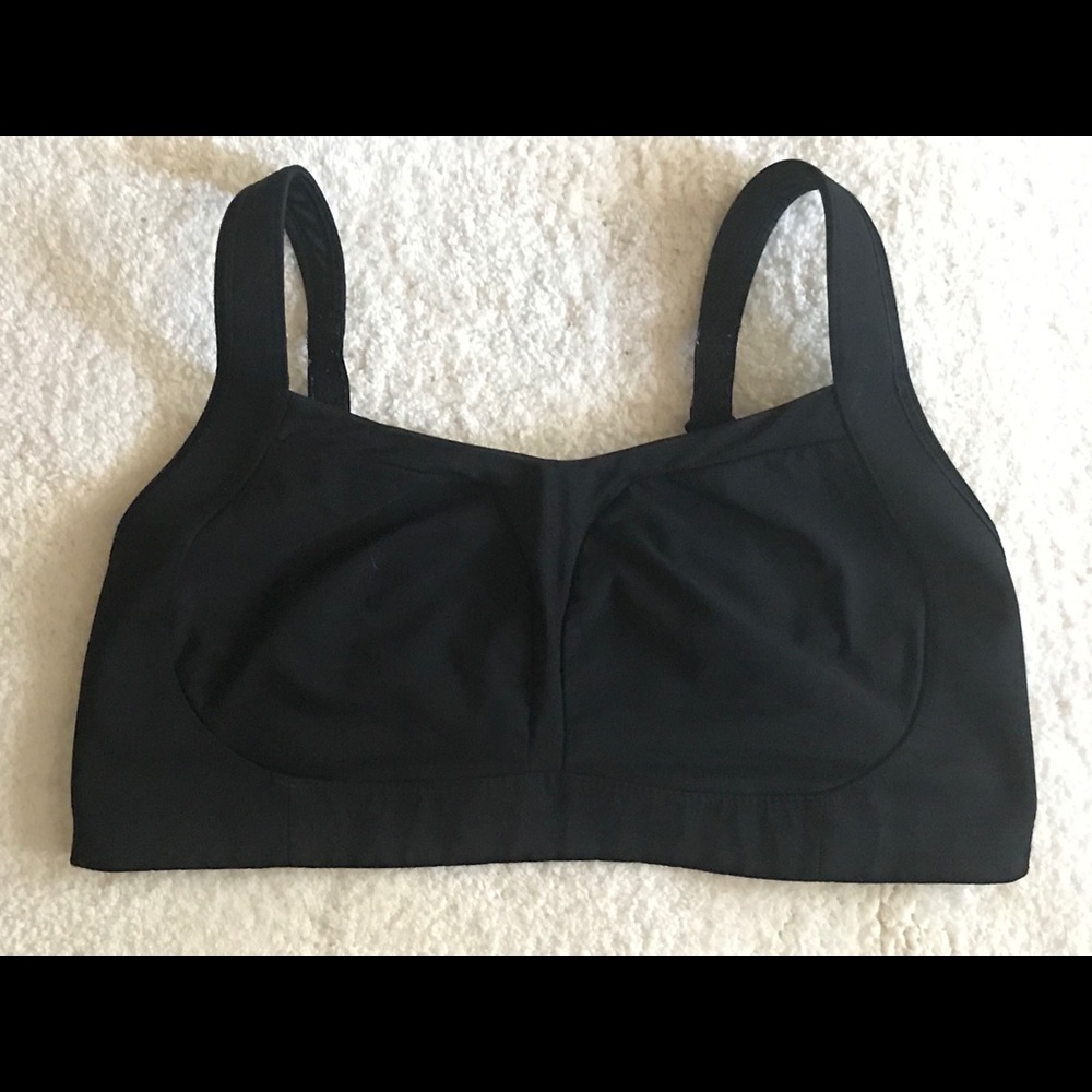 Lululemon Ta Ta Tamer Sports Bra